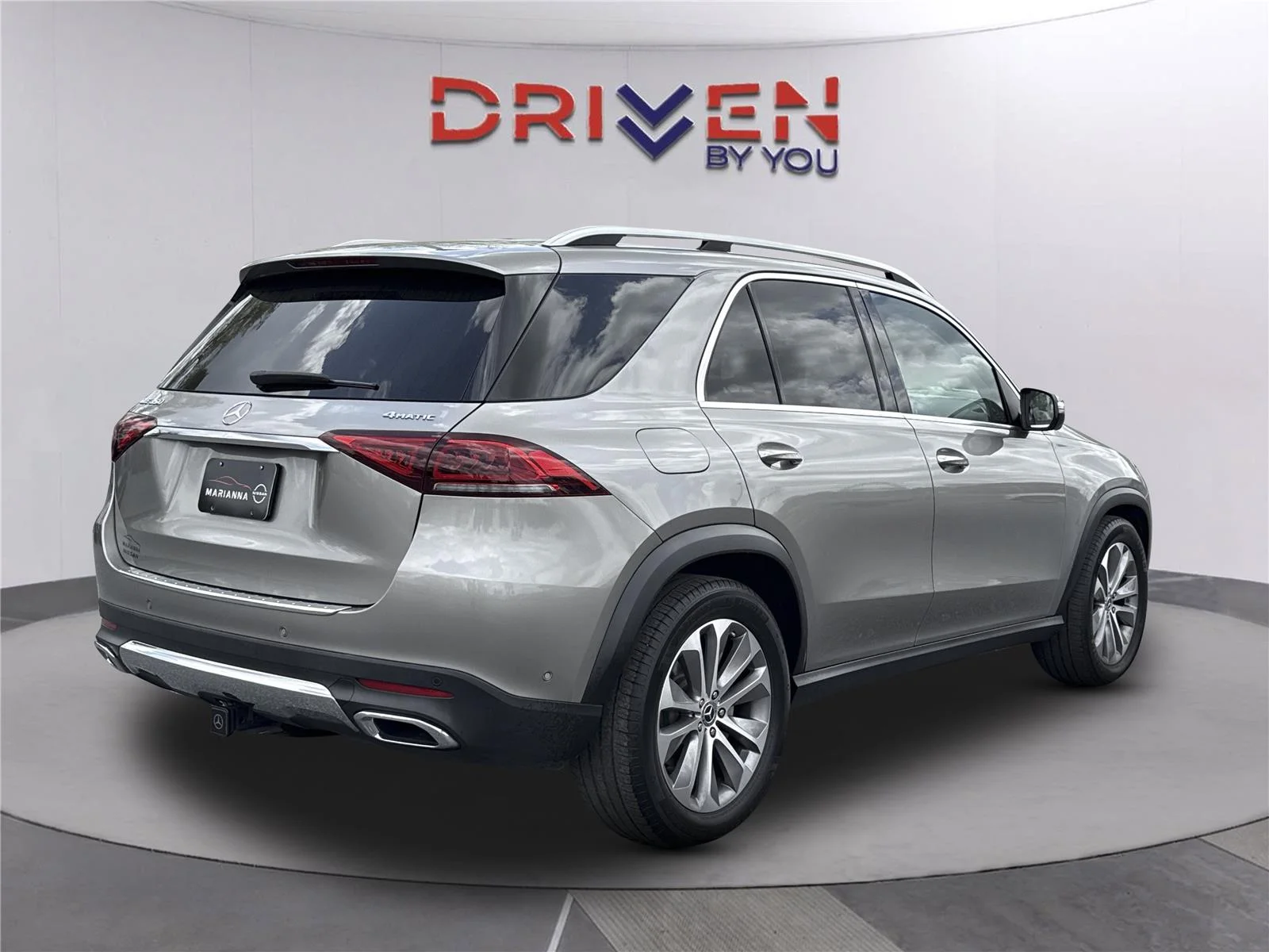 Used 2020 Iridium Silver Metallic Mercedes-Benz GLE 350 image 4