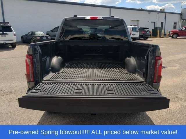 Used 2025 Gray Ford XLT image 37