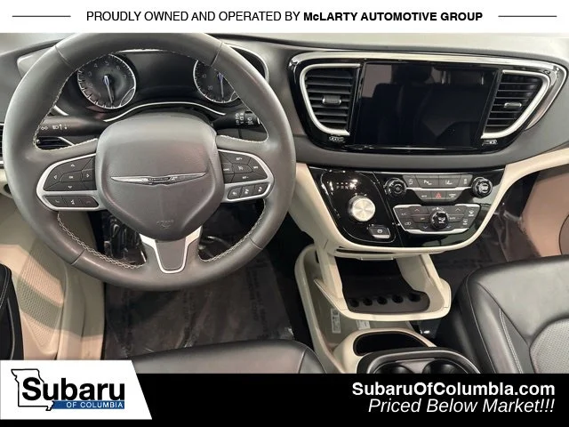 Used 2023 White Chrysler Touring L image 26
