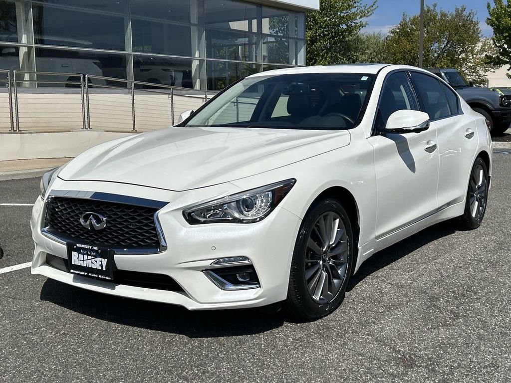 2023 INFINITI Q50