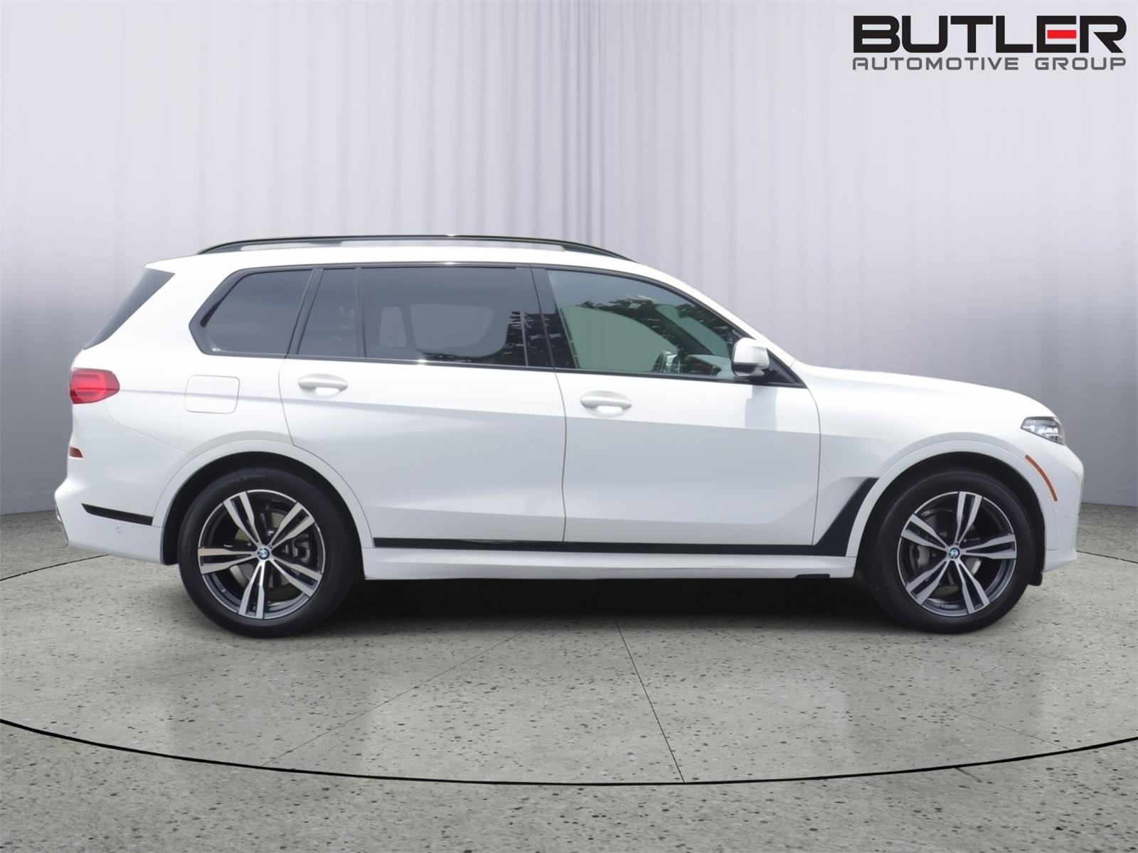 Used 2022 Alpine White BMW xDrive40i image 7