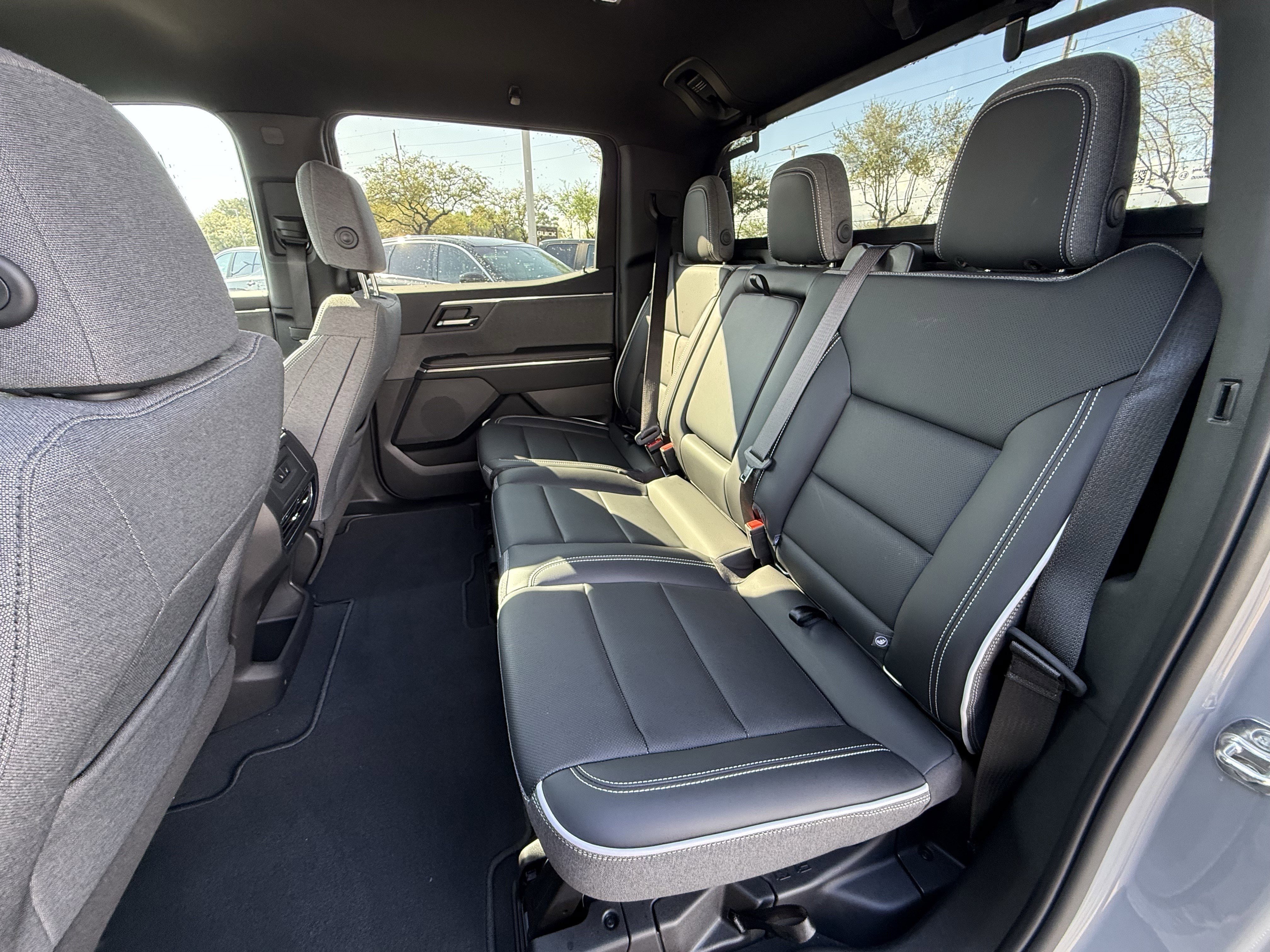 2026 GMC Sierra EV Elevation - Photo 15