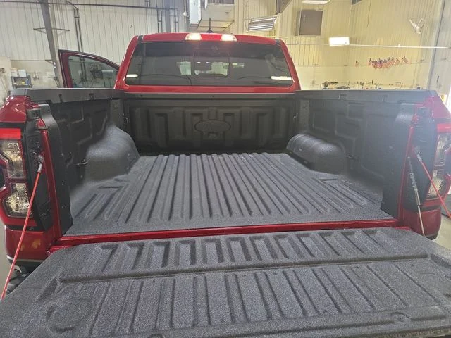 Used 2025 Red Ford XLT image 28