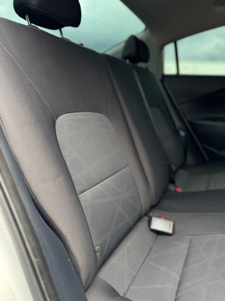 Used 2016 Bright Silver Metallic Kia LX image 18