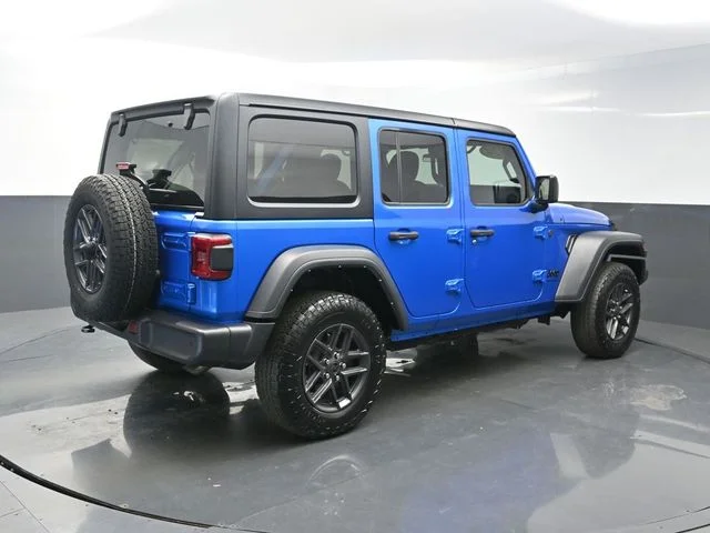 Used 2024 Blue Jeep Sport S image 7