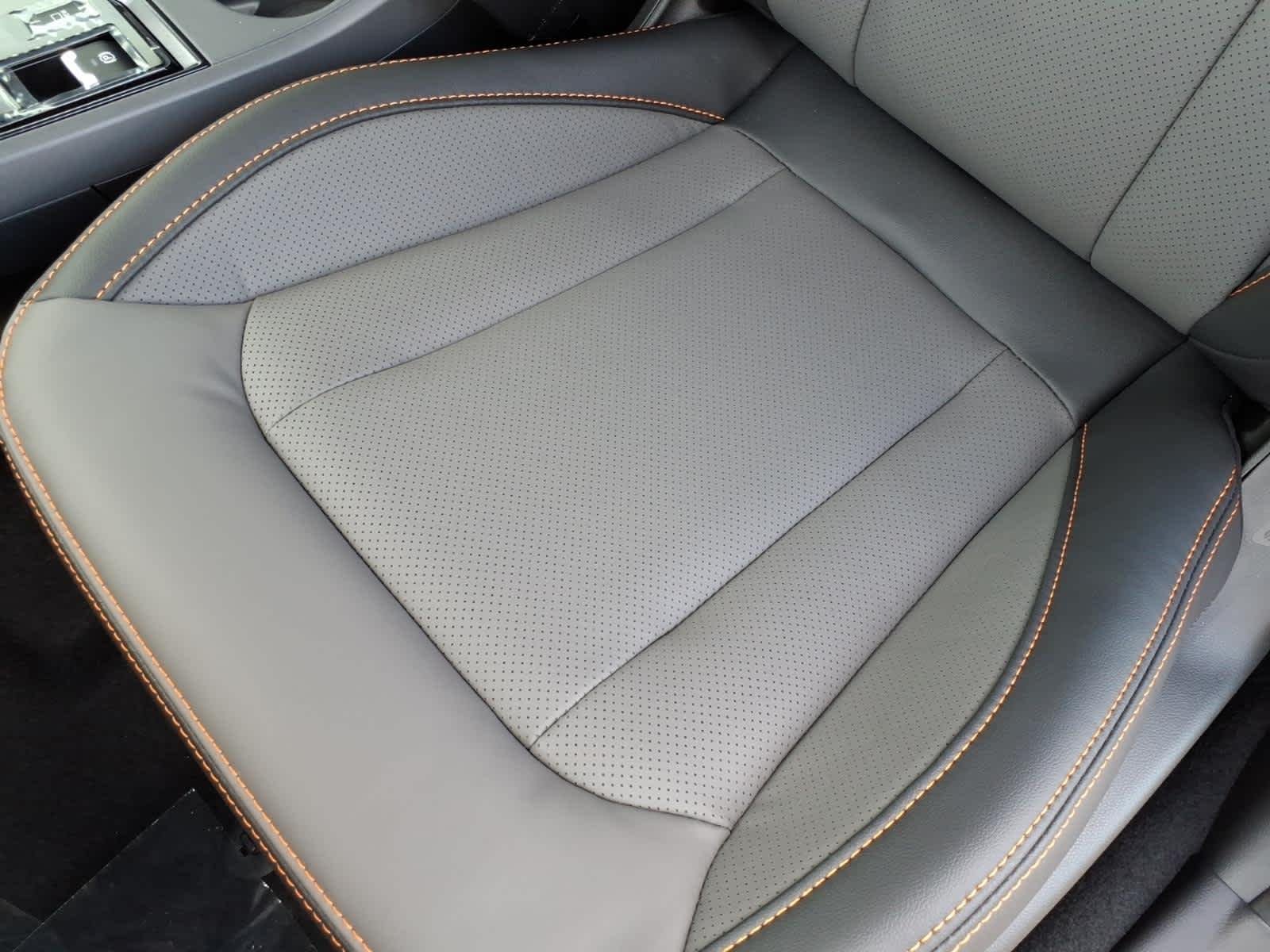 New 2026 ICE SILVER METALLIC Subaru Limited Hybrid image 24