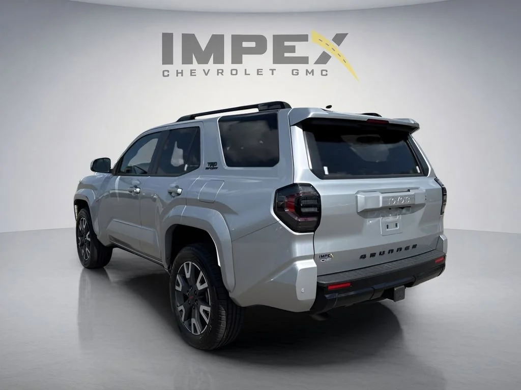 Used 2025 Silver Toyota SR5 image 3