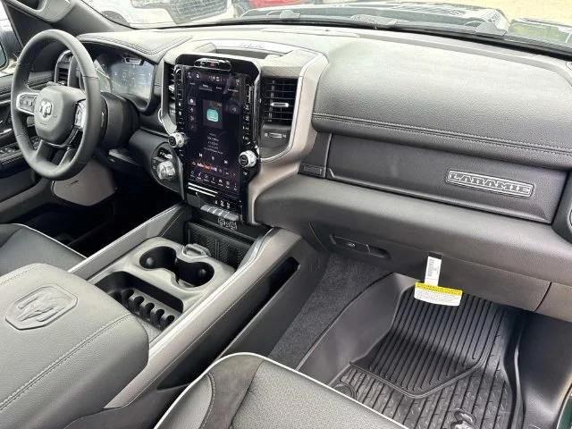 New 2027 Serrano-Green Metallic Exterior Paint RAM Laramie image 37
