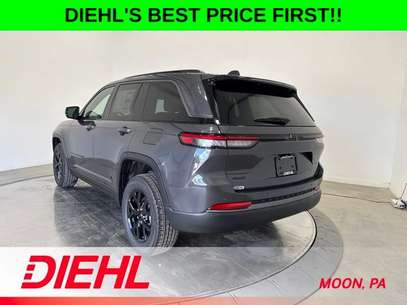 New 2026 Baltic Gray Metallic Clearcoat Jeep Altitude image 5