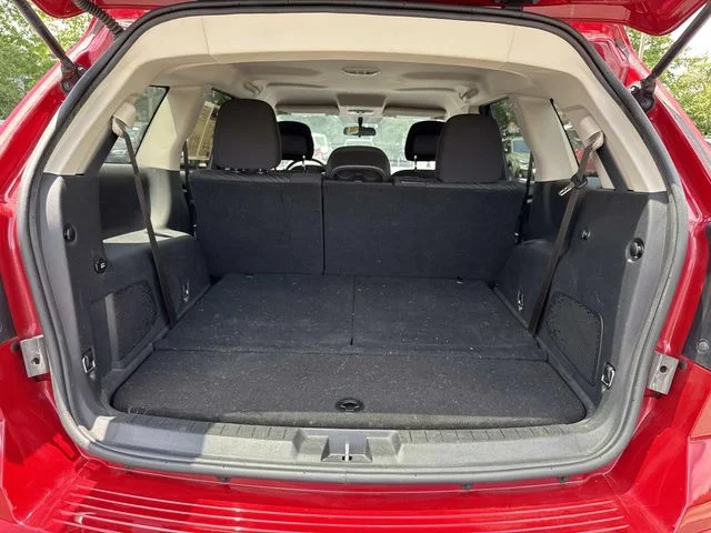 Used 2018 Red Dodge SE image 29