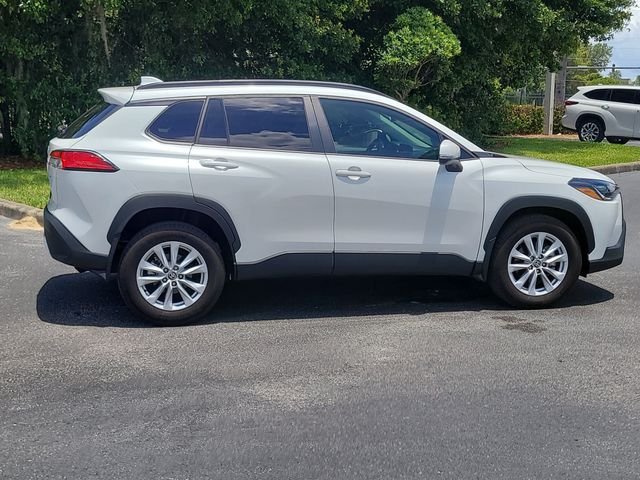 Used 2024  Toyota LE image 6