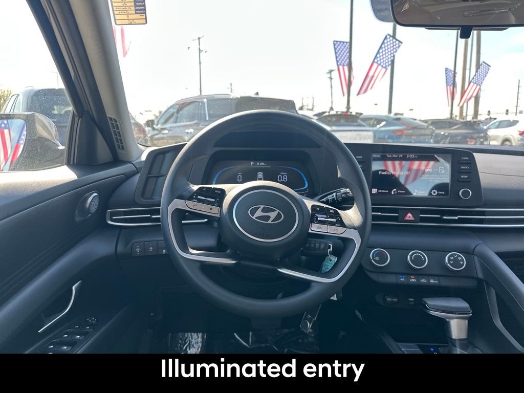 Certified Used 2026 Fluid Metal Hyundai SE image 18