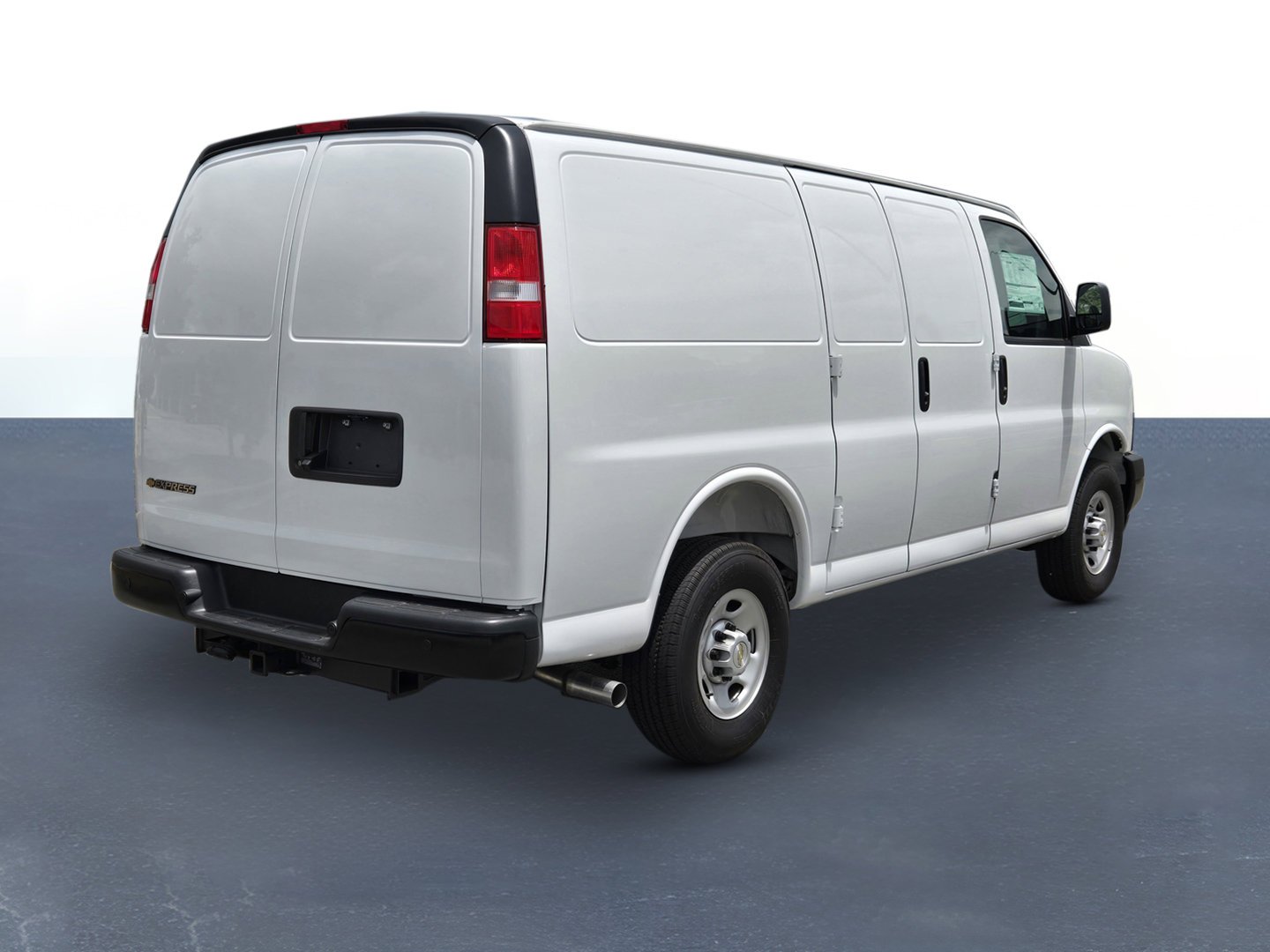 2026 Chevrolet Express Cargo Work Van - Photo 6