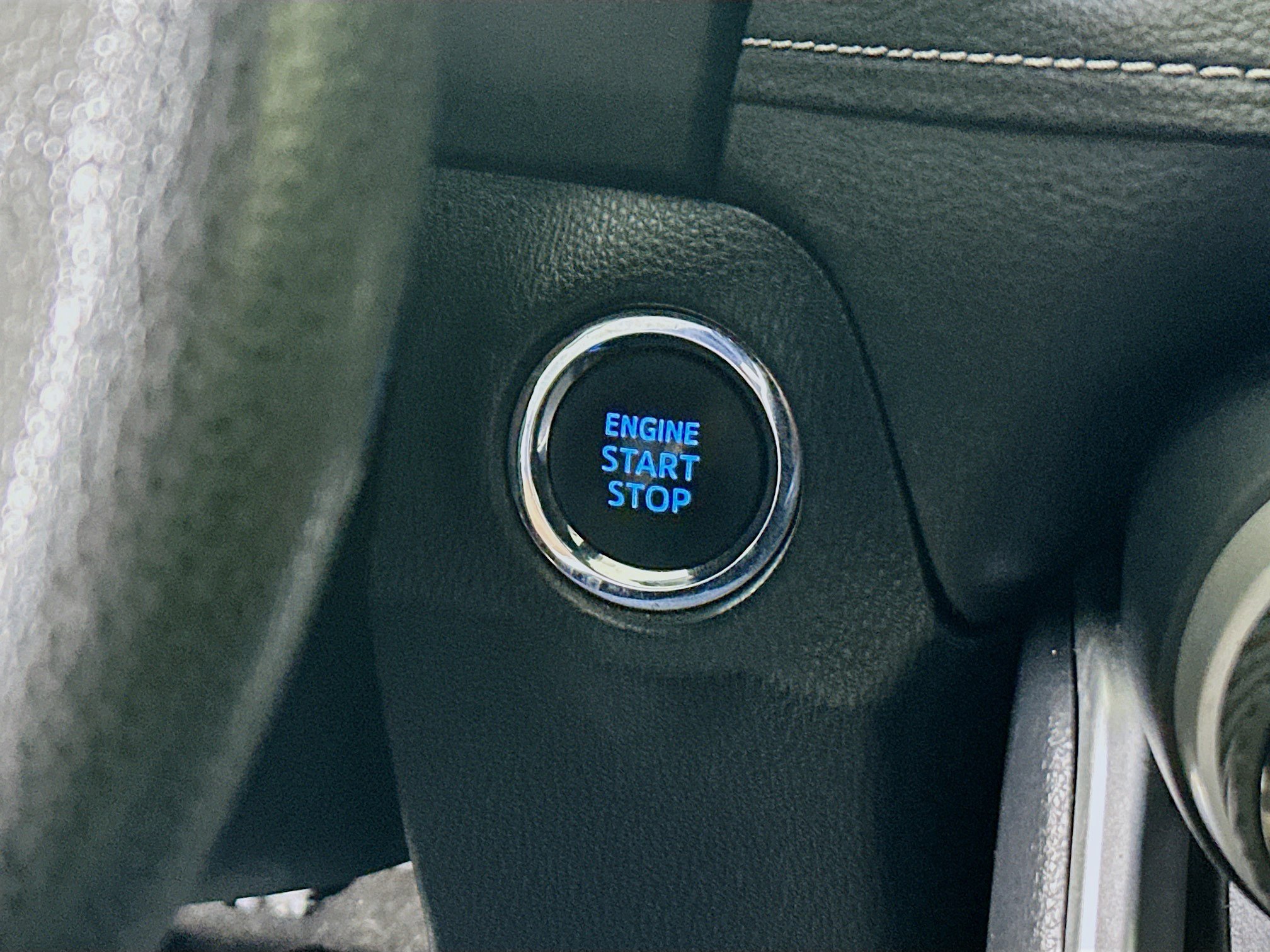 Used 2019 Magnetic Gray Metallic Toyota XLE image 20