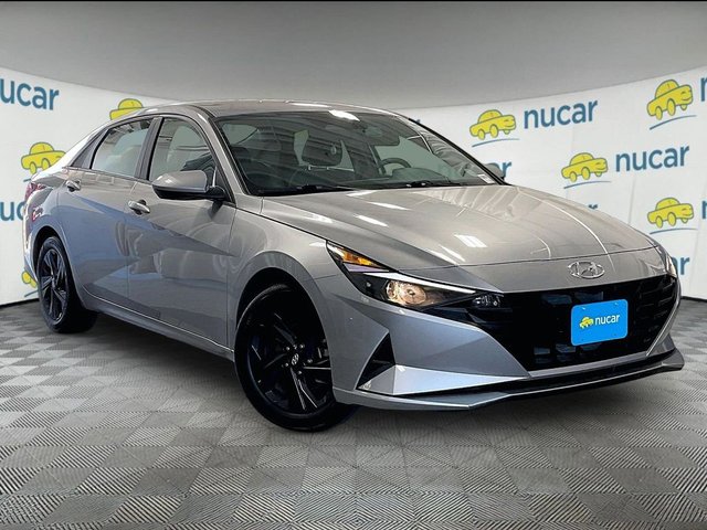 2023 Hyundai Elantra 2023 Hyundai Elantra SEL 4D Sedan