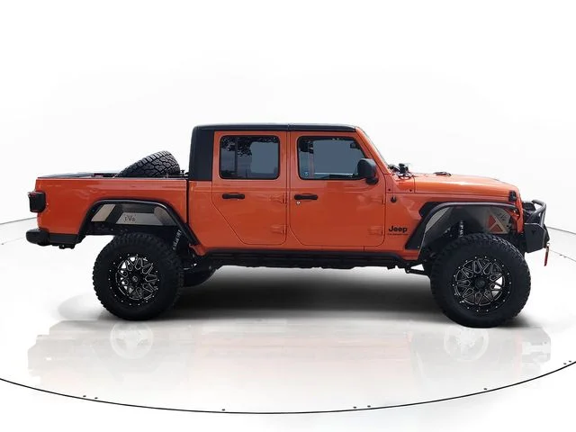 Used 2020 Orange Jeep Sport image 4