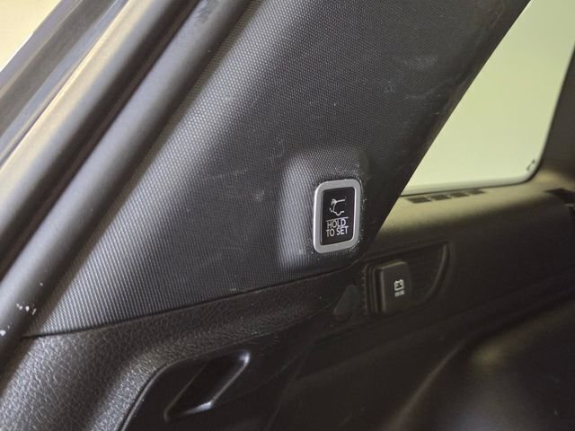 Used 2024 Gray Jeep Altitude image 15