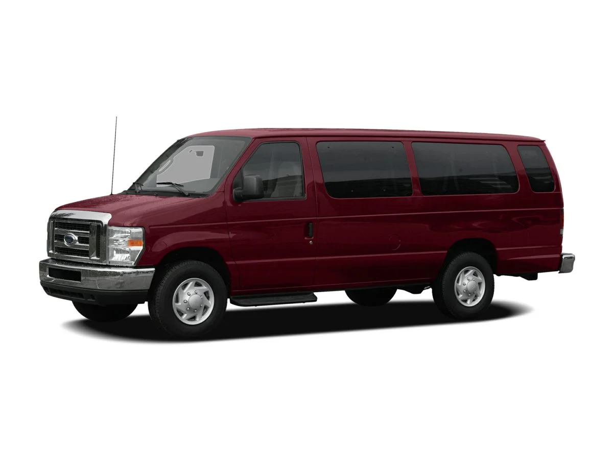 2008 Ford E-Series E-350 XL Super Duty Extended's photo