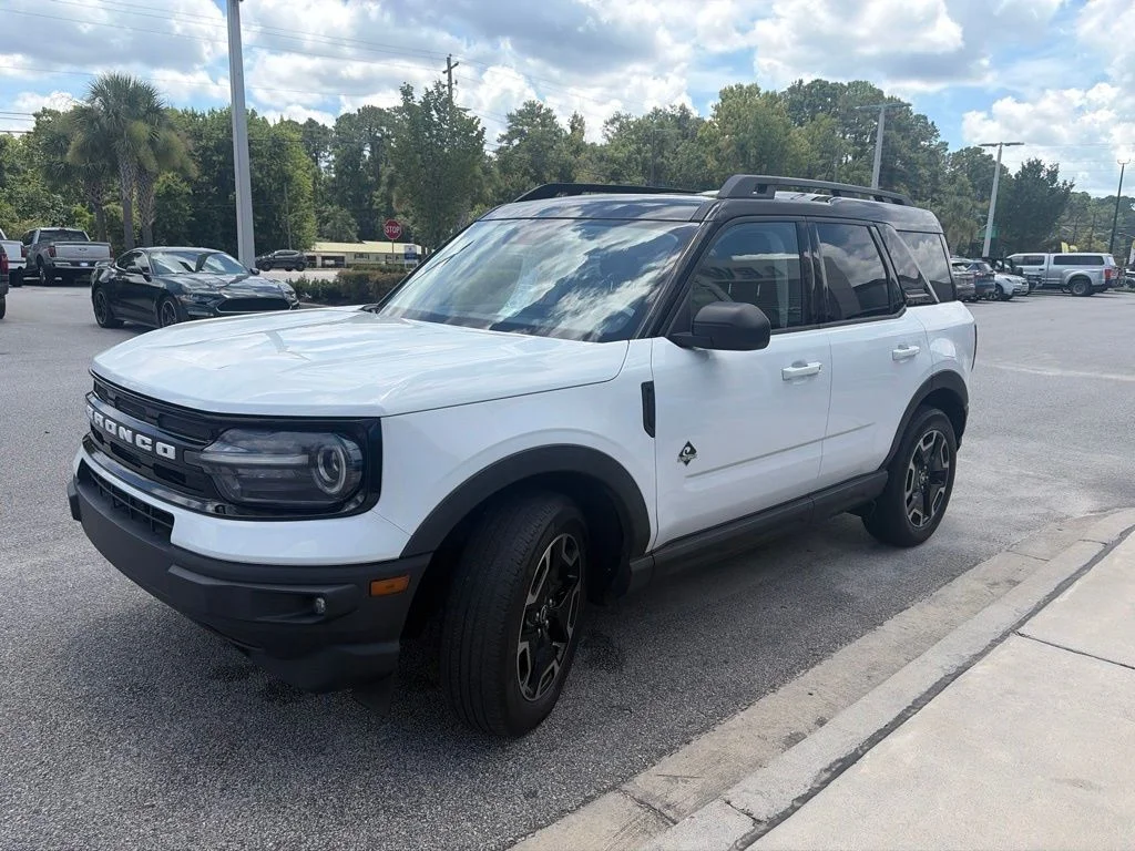 Used 2022 Oxford White Ford Outer Banks image 1