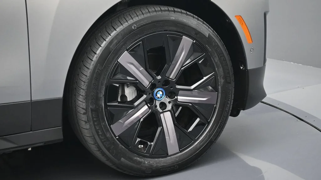 2024 BMW iX Base - Photo 6
