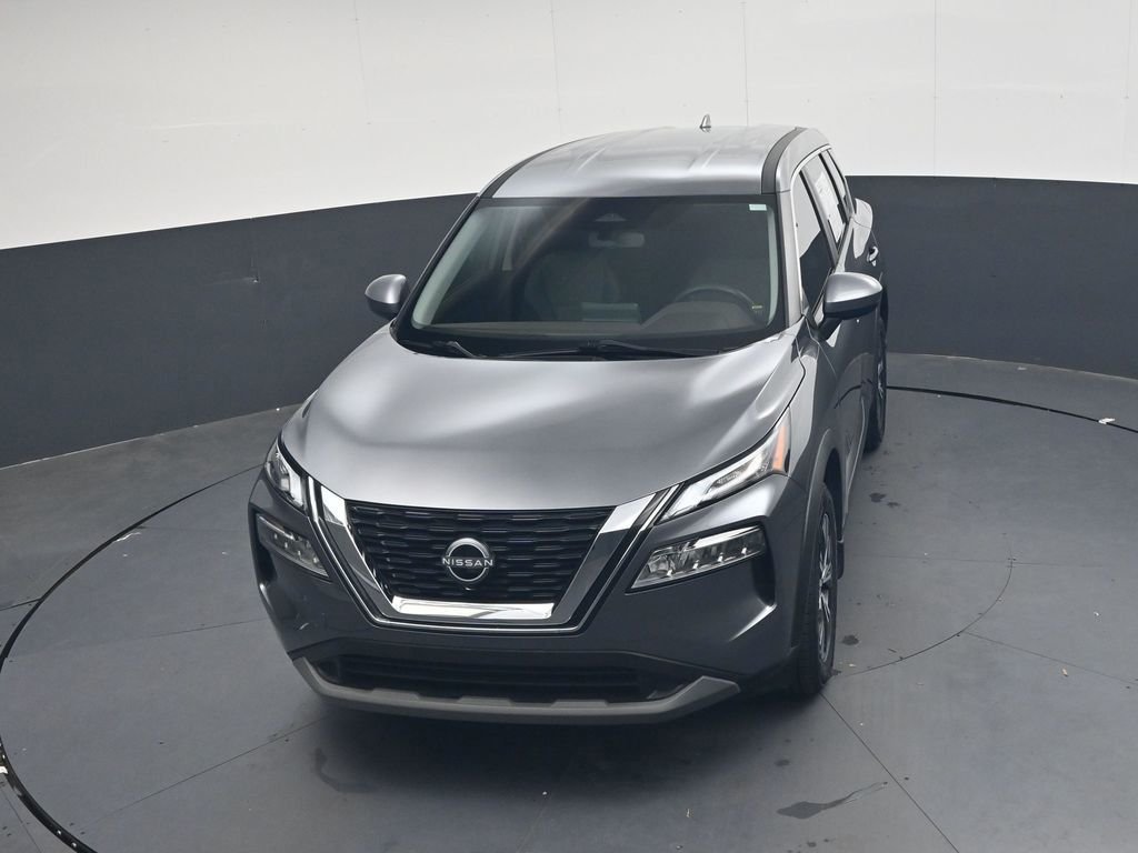 Used 2023 Gray Nissan SV image 32