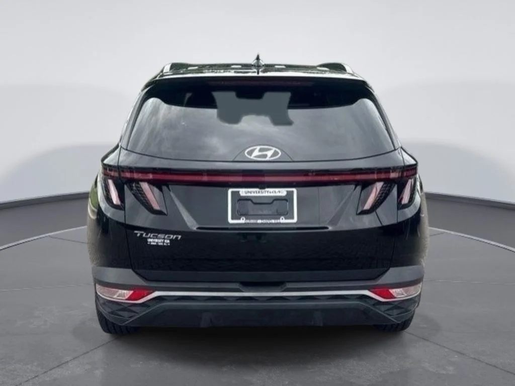 Used 2023 Black Hyundai SEL image 6