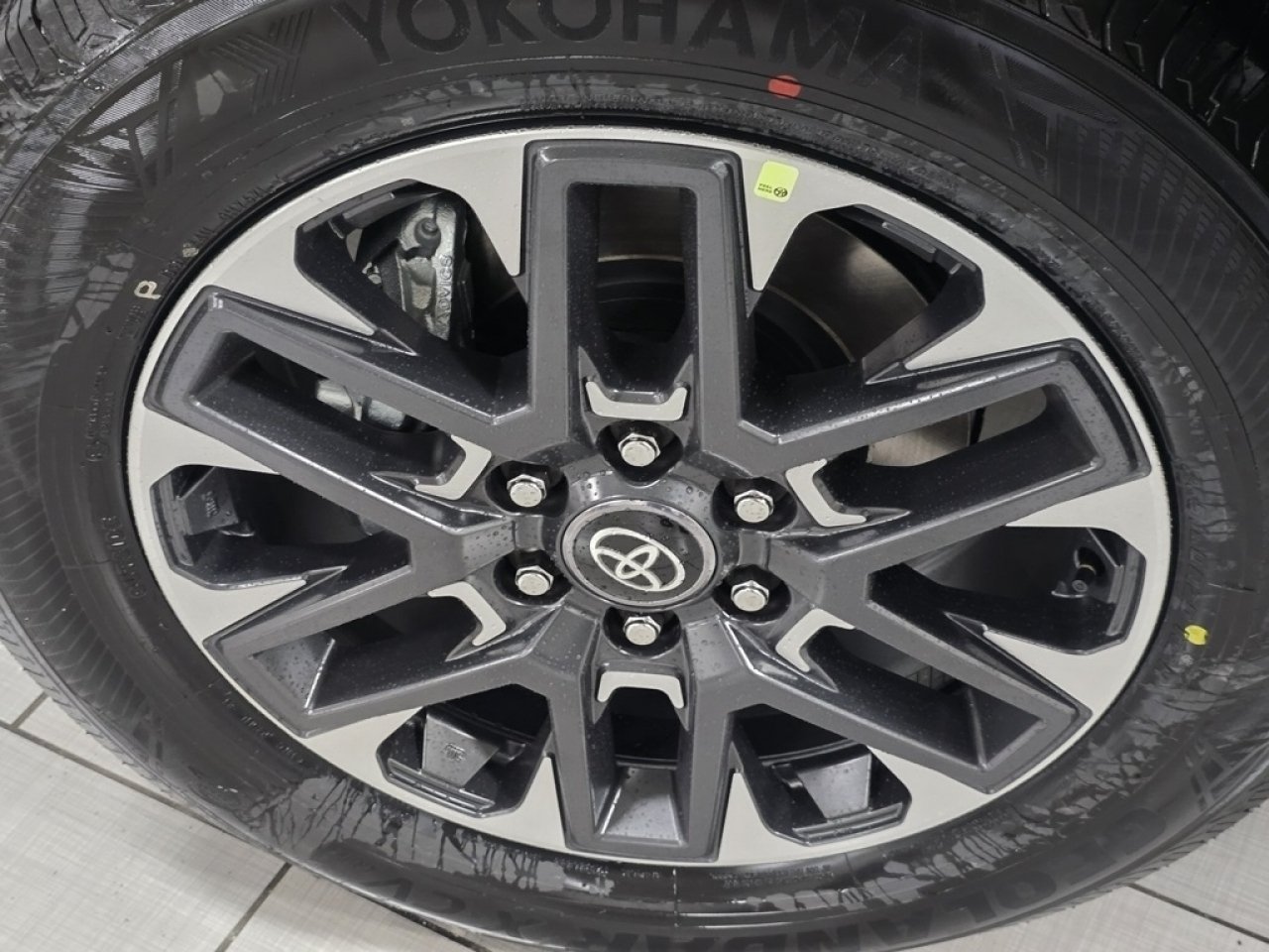 2026 Toyota Tundra Limited - Photo 13