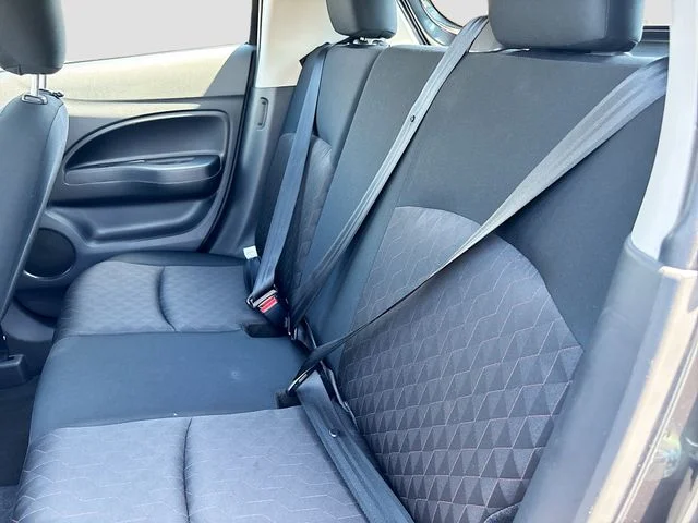 Used 2024 Gray Mitsubishi ES image 23