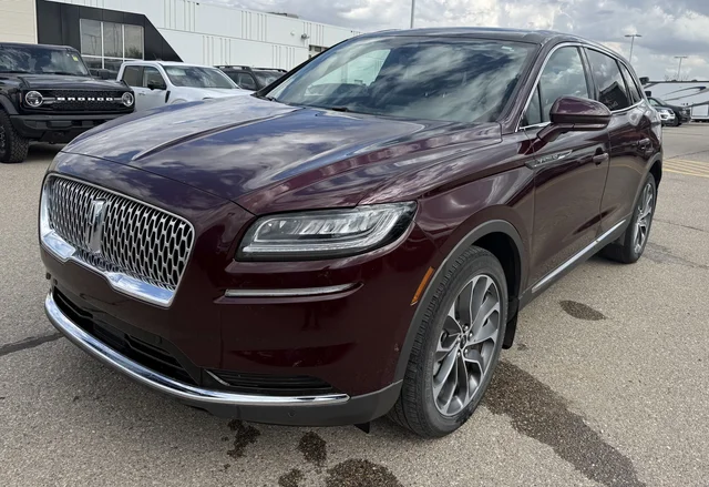 2022 Lincoln Nautilus RESERVE AWD **New Arrival**