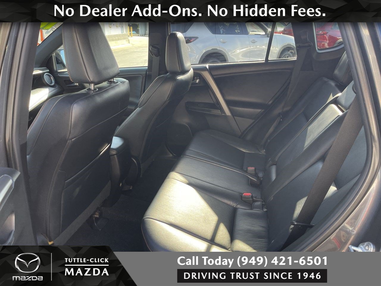 Used 2016 MAGNETIC GRAY MET Toyota SE image 19