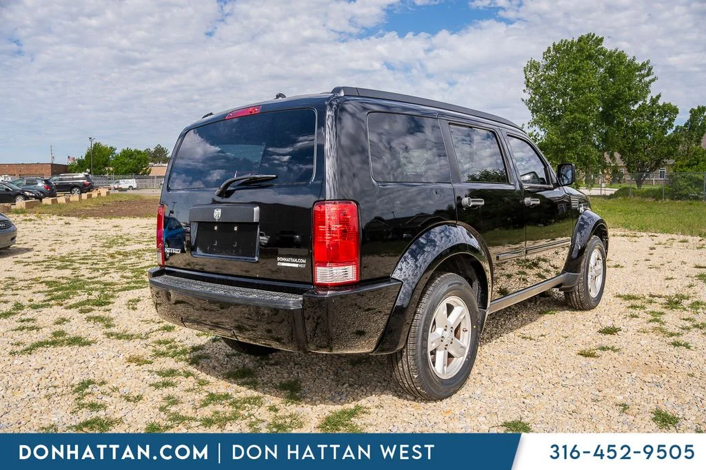 Used 2007 Black Dodge SXT image 24