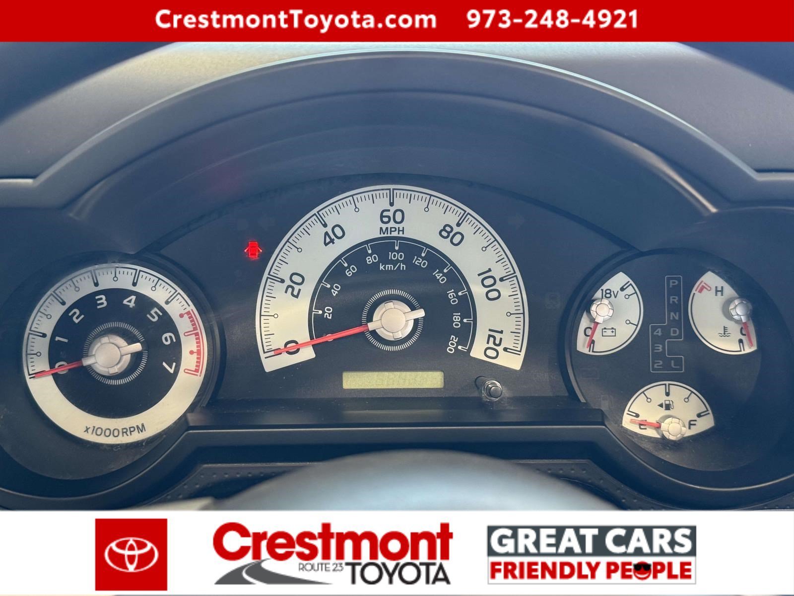 Used 2008 White/Titanium Metallic Toyota  image 21