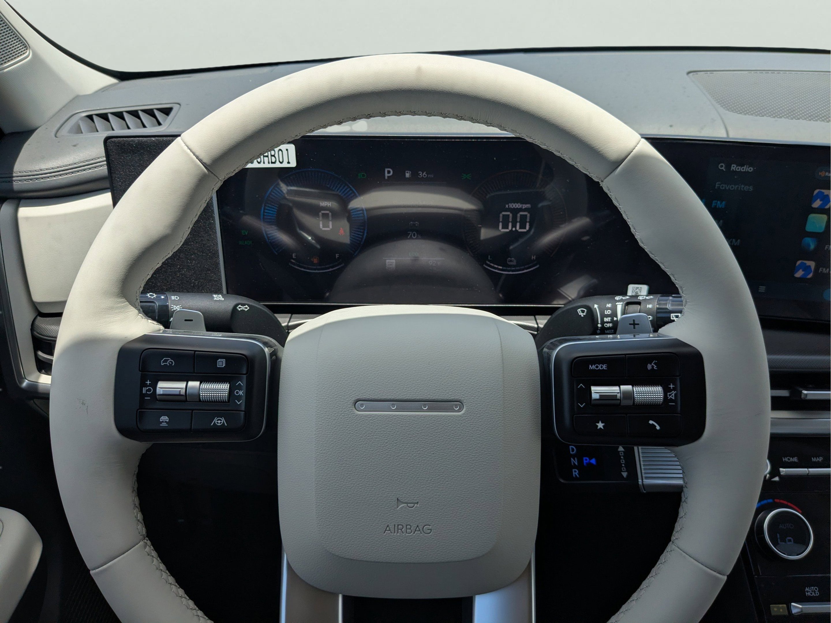 New 2026 Shimmering Silver Hyundai SE image 28