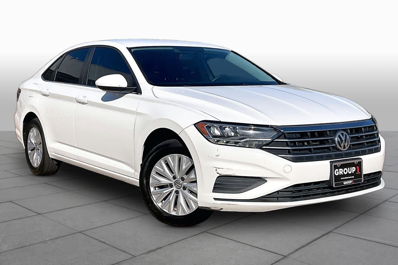 Pre-Owned 2019 Volkswagen Jetta S