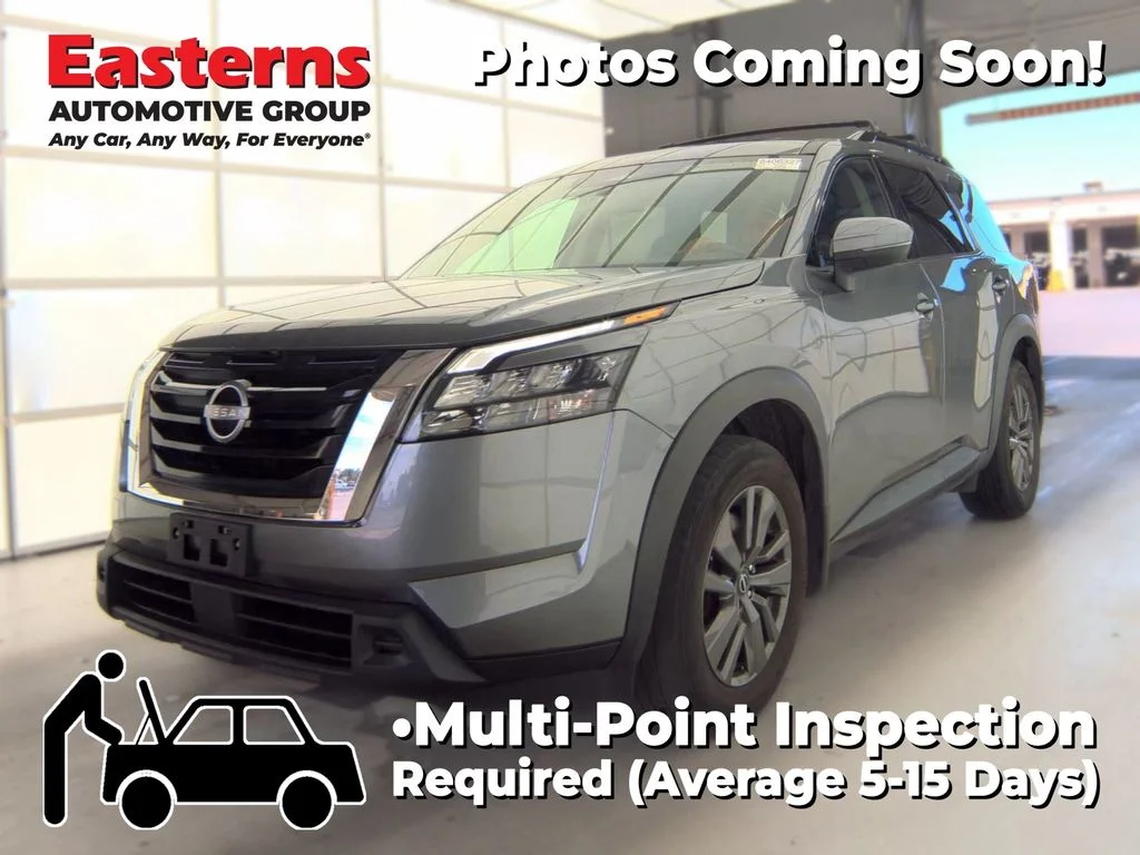 Used 2023 Gray Nissan SV image 1