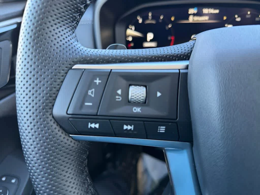New 2026 Graphite Gray Metallic Mitsubishi SEL image 19
