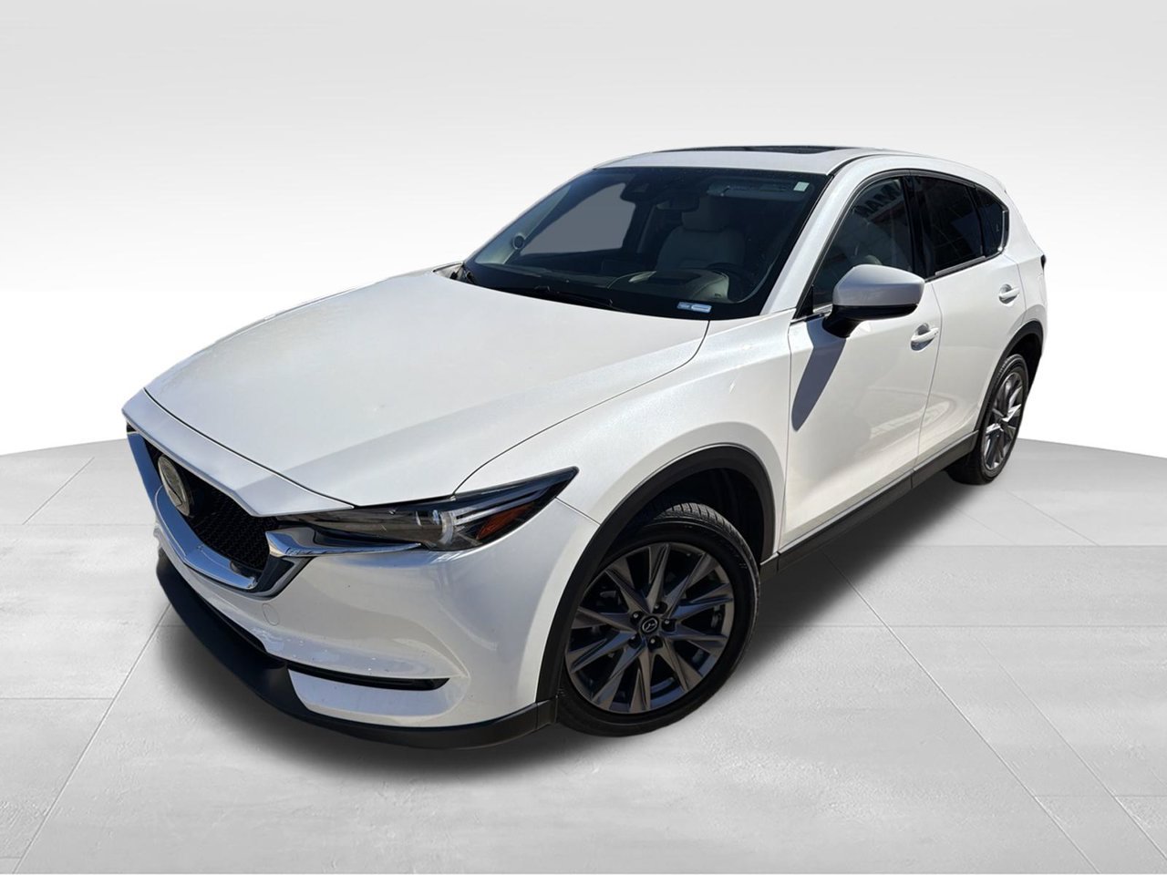 Used 2020 White Mazda Grand Touring image 1