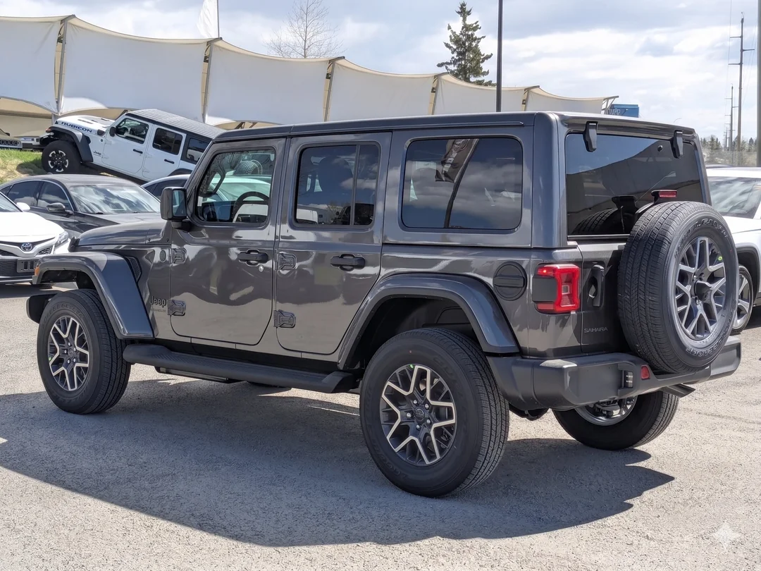 New 2026 Grey Jeep Sahara - - 4x4 - Body- Color Top - Side Steps - 2.0L Turbo - Remote Start & More! image 6