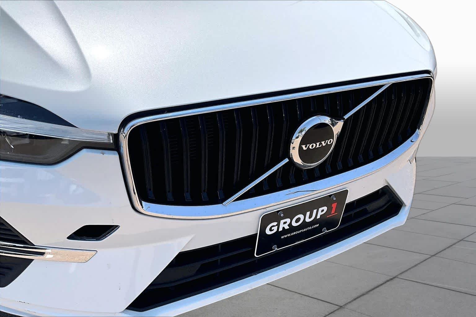 Used 2022  Volvo Momentum image 30