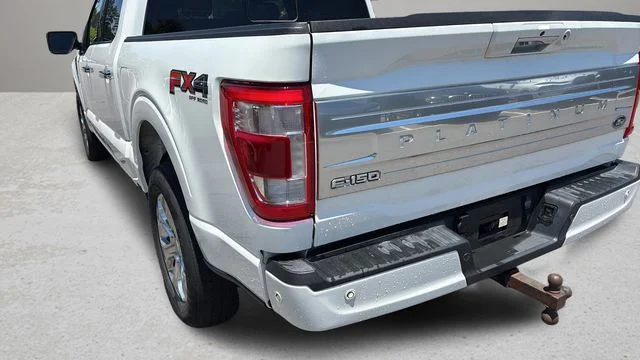 Used 2021 White Ford Platinum image 33