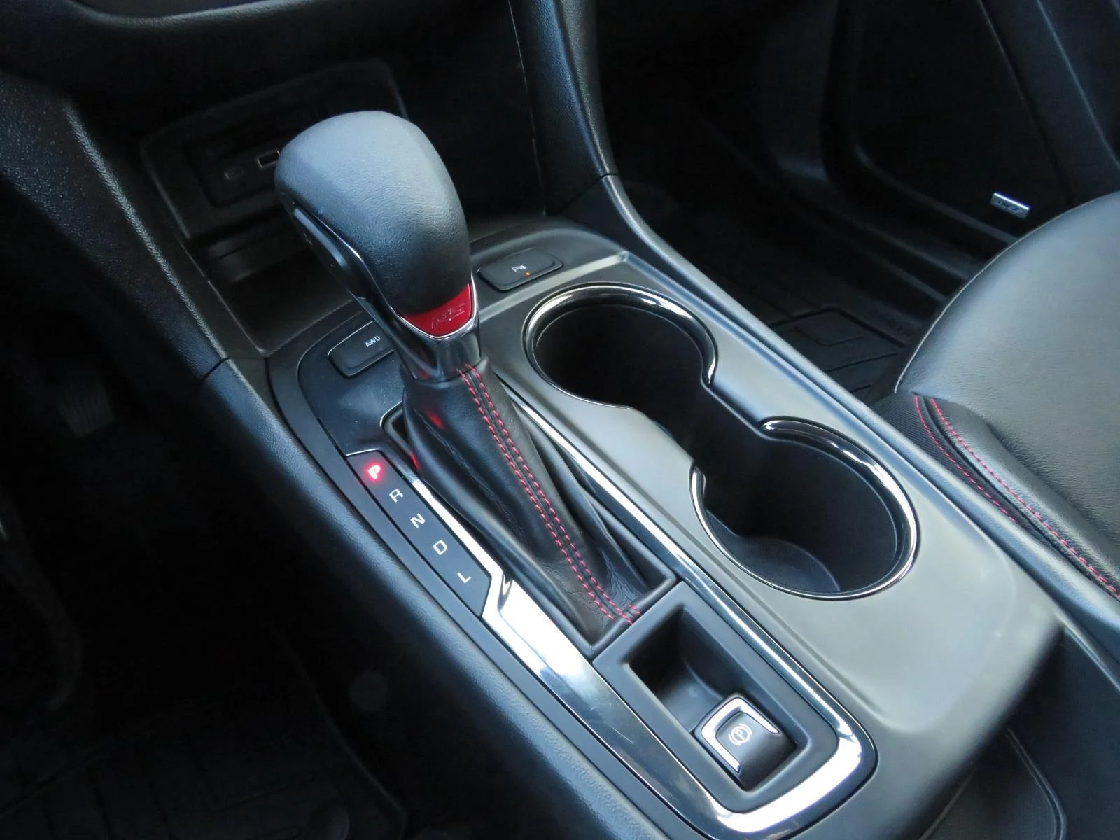Used 2024 Riptide Blue Metallic Chevrolet RS image 30