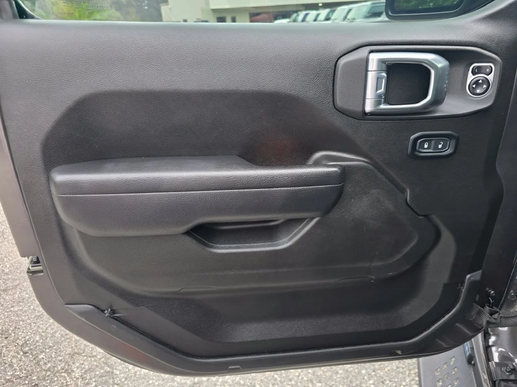 Used 2024 Gray Jeep Sport S image 44