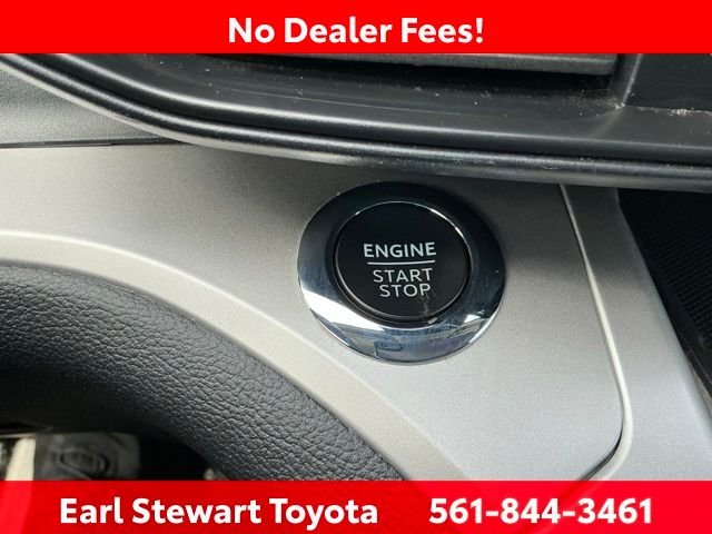 Used 2022 Gray Ford XLT image 55