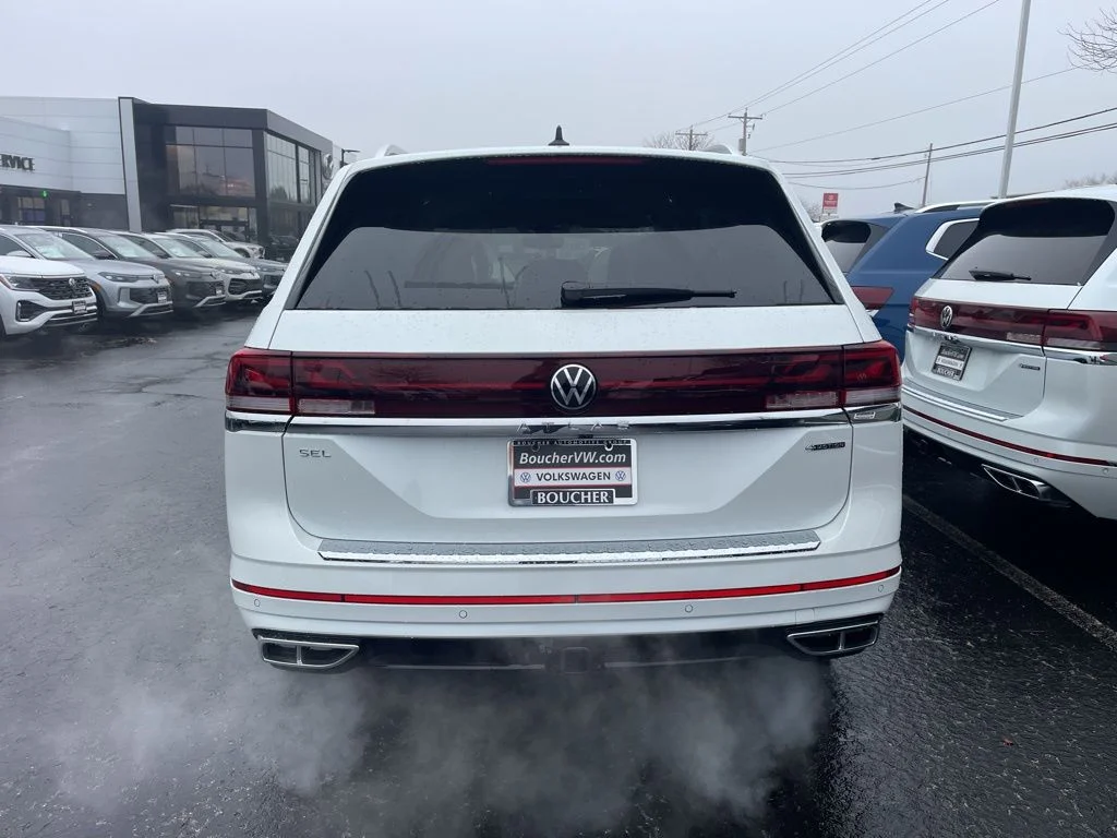 New 2026 Opal White Pearl Volkswagen SEL Premium R-Line image 4