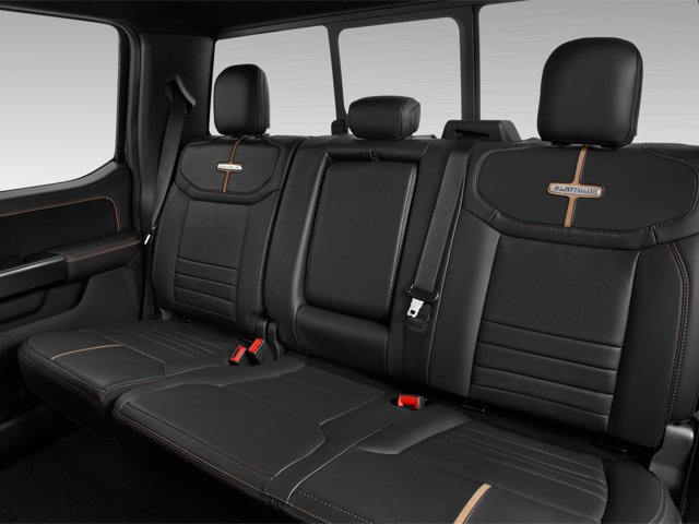 Used 2023 Oxford White Ford XLT image 11