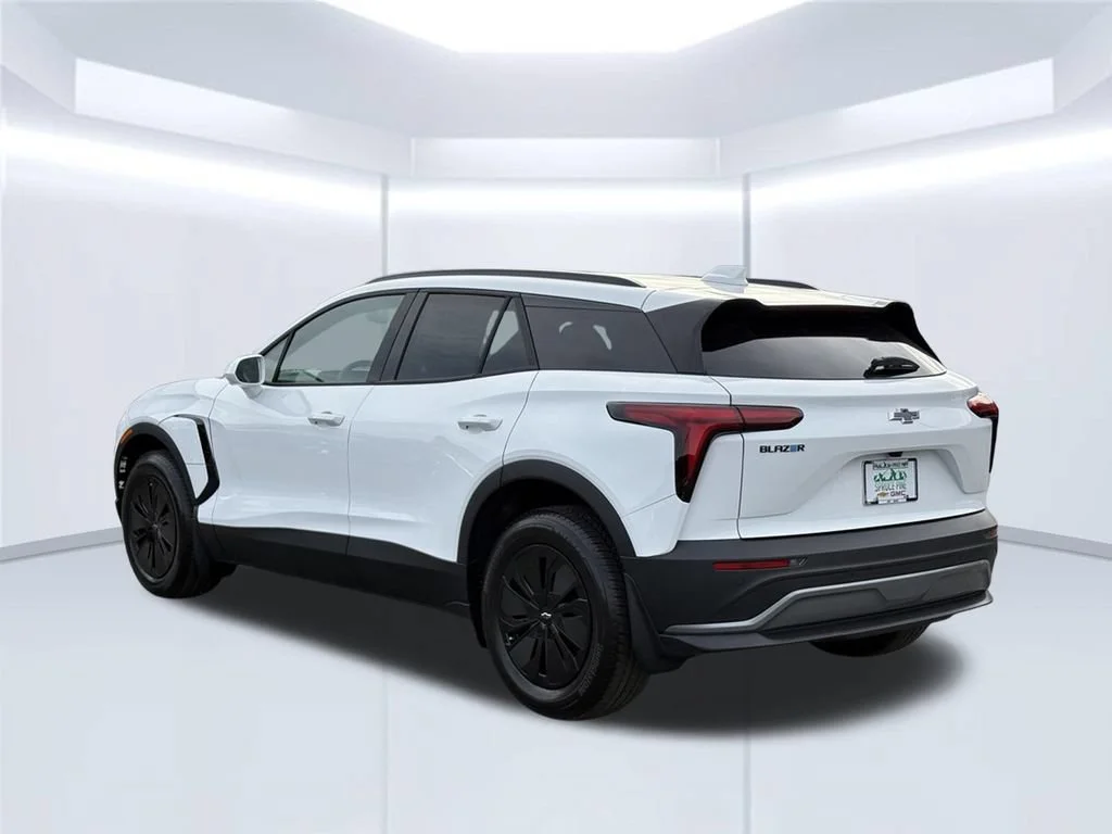 2026 Chevrolet Blazer EV LT - Photo 18