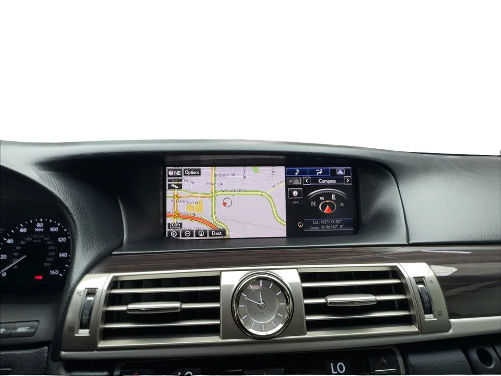 Used 2015 Black Lexus 460 image 51
