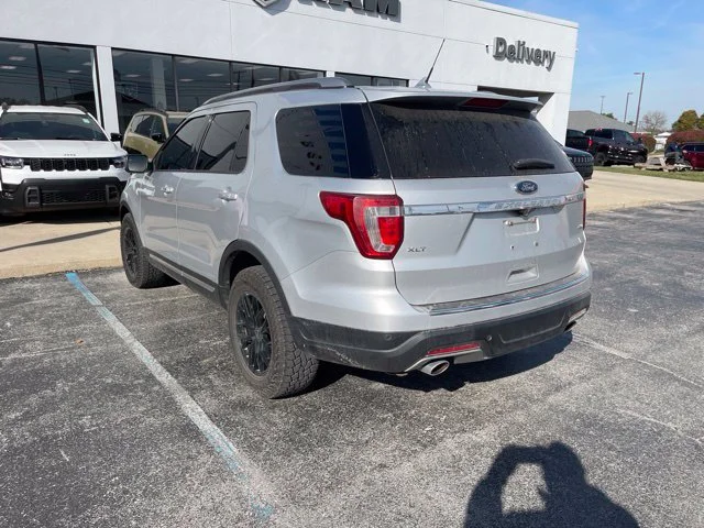 Used 2018 Silver Ford XLT image 5