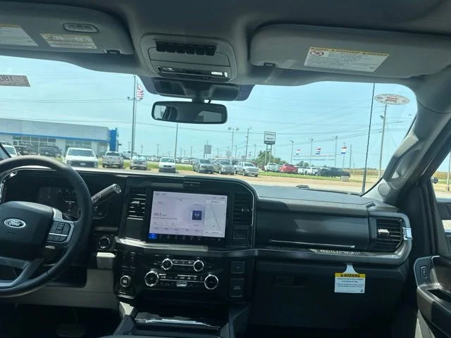 New 2026 Oxford White Ford F-250® Lariat® image 18