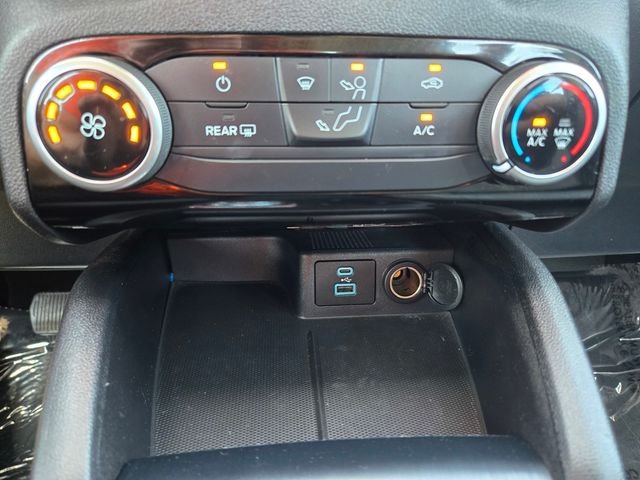Used 2022 White Ford S image 14